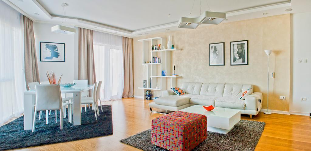 Delux And Urban Apartments Hotel Tre Canne Будва Экстерьер фото