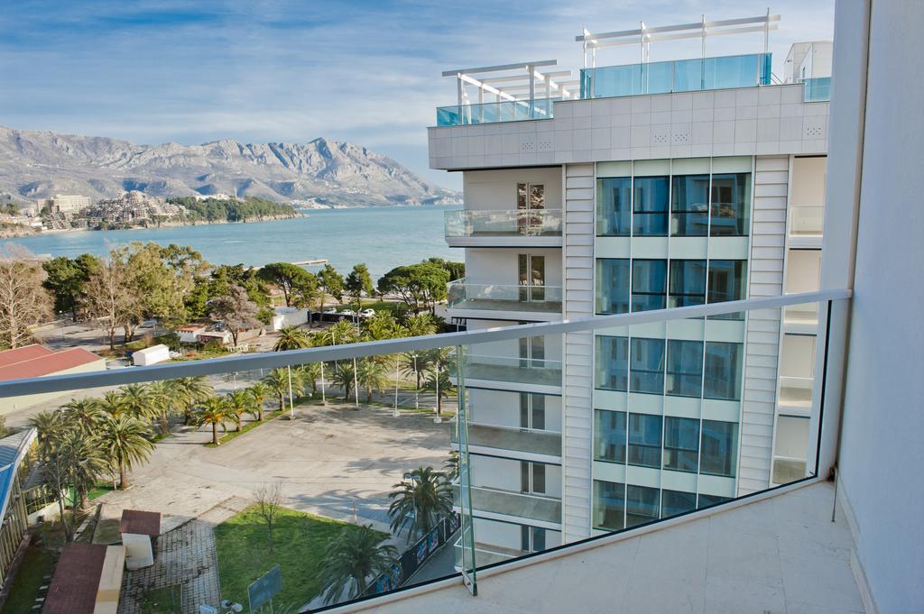 Delux And Urban Apartments Hotel Tre Canne Будва Экстерьер фото